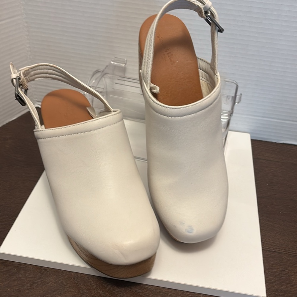 Universal Thread Cream Slingback Mules - Picture 3 of 10
